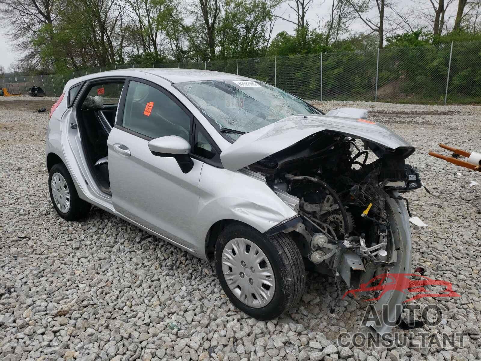FORD FIESTA 2017 - 3FADP4TJ4HM121735