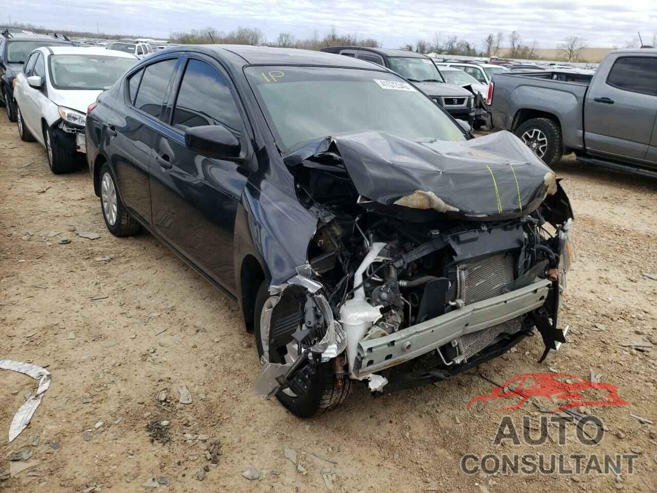 NISSAN VERSA 2019 - 3N1CN7AP2KL810984