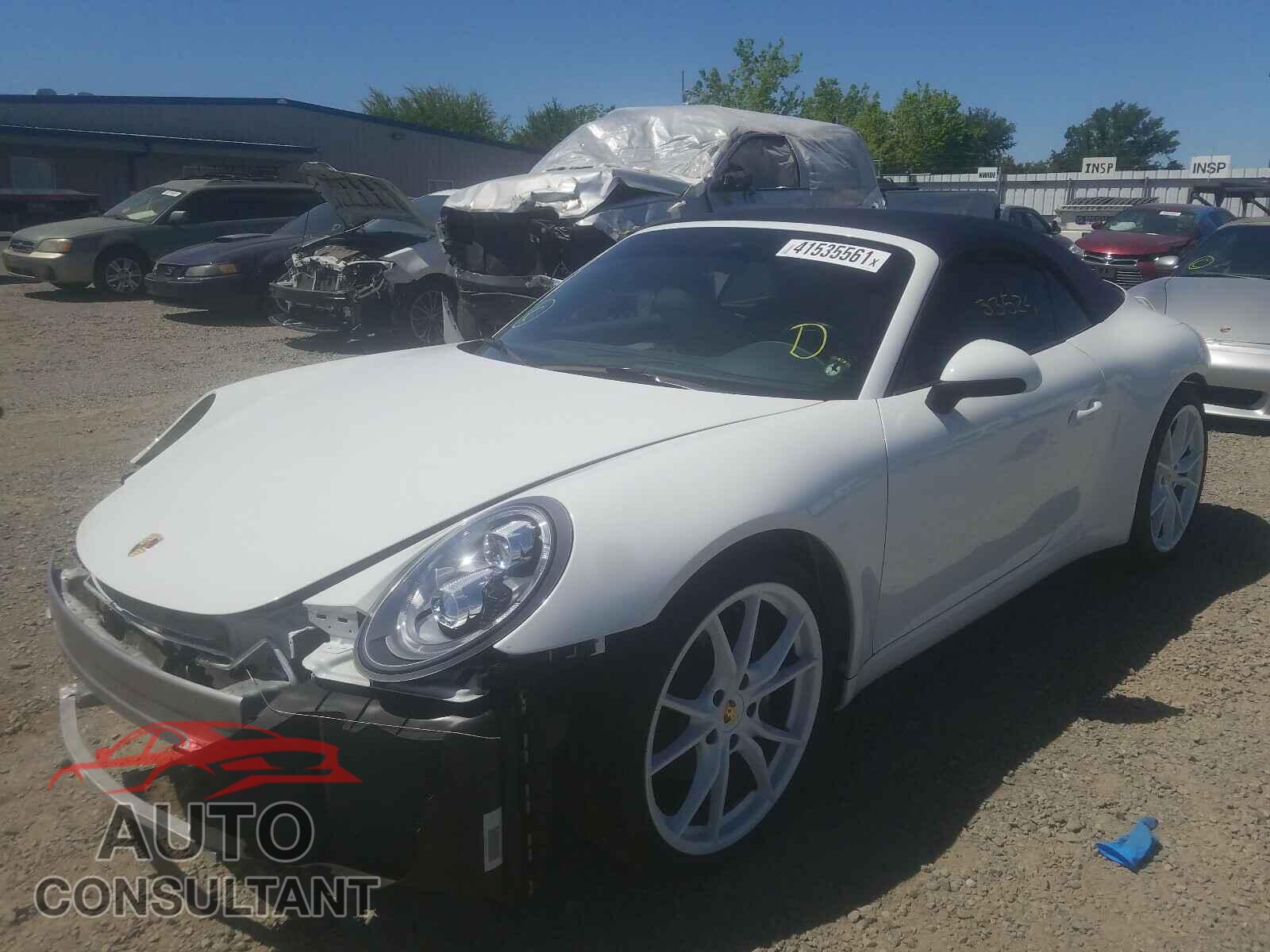 PORSCHE 911 2017 - WP0CA2A96HS142582