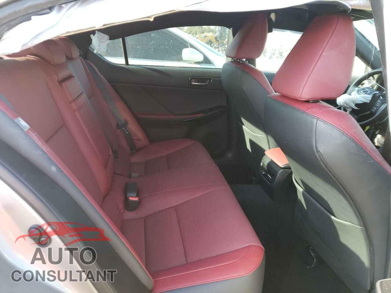 LEXUS IS 2021 - JTHCA1D27M5110868