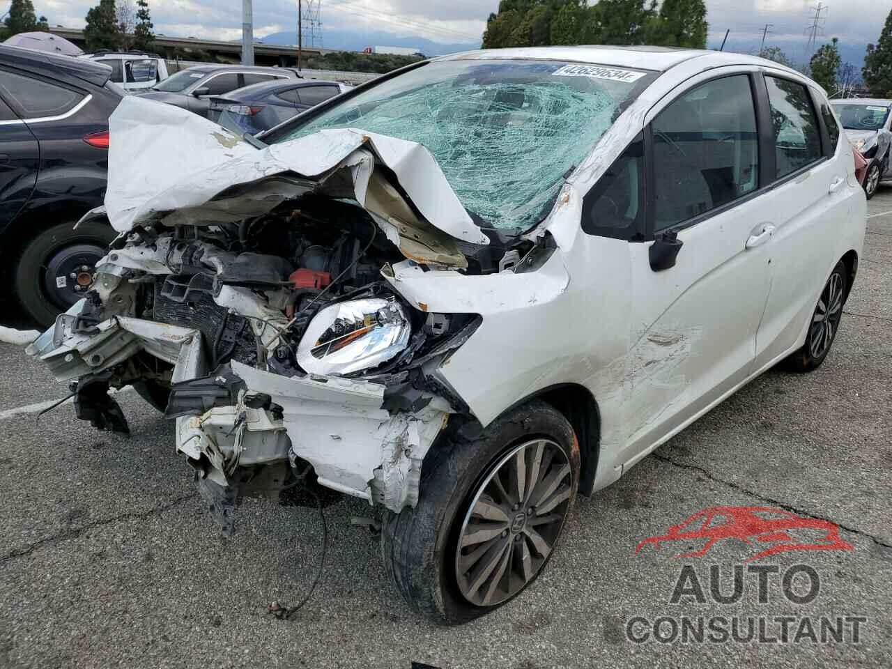 HONDA FIT 2018 - 3HGGK5H8XJM731227