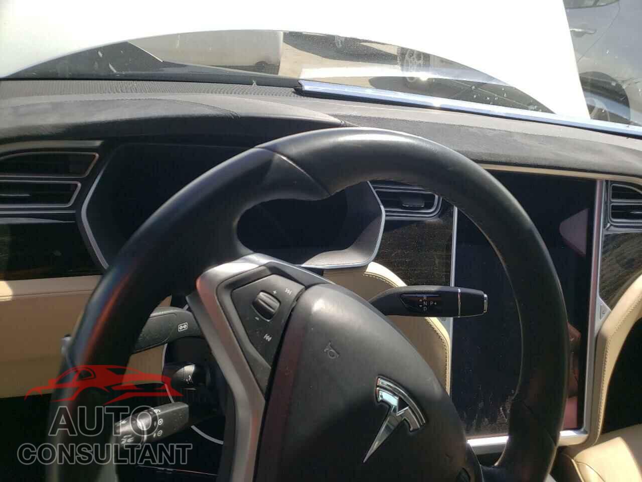 TESLA MODEL S 2016 - 5YJSA1E28GF162492