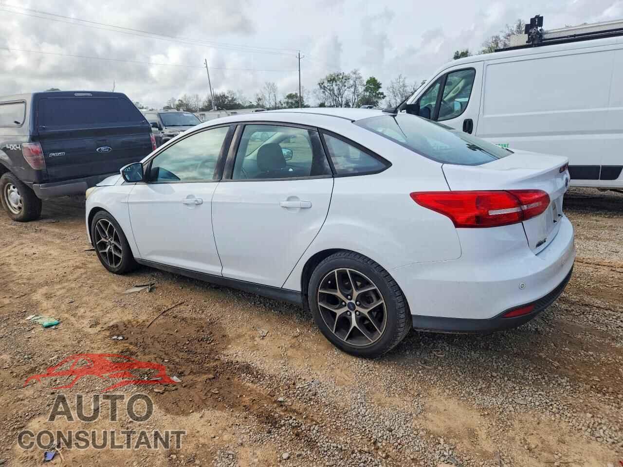 FORD FOCUS 2017 - 1FADP3H29HL202033