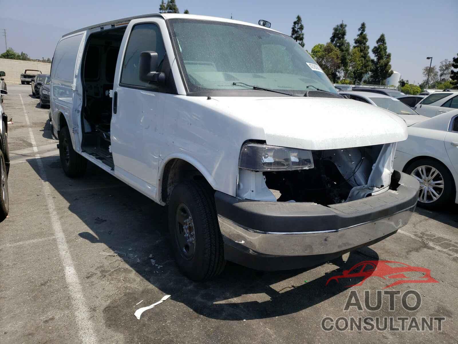 CHEVROLET EXPRESS 2020 - 1GCWGAFG0L1231270