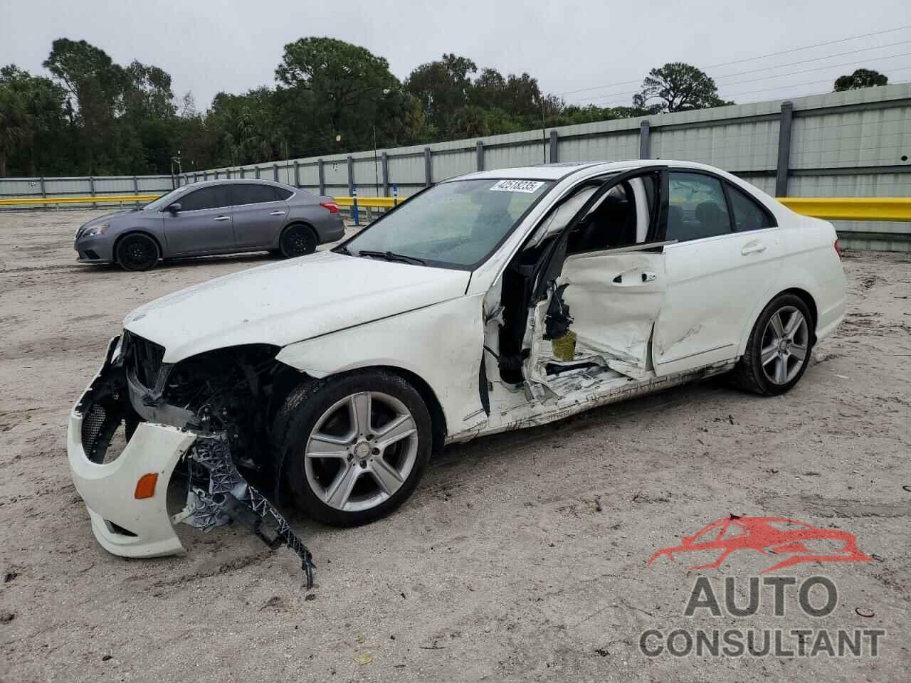 MERCEDES-BENZ C-CLASS 2010 - WDDGF5EB7AR114407