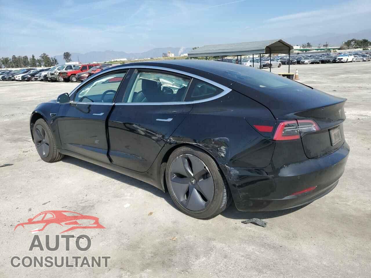 TESLA MODEL 3 2019 - 5YJ3E1EA9KF305507