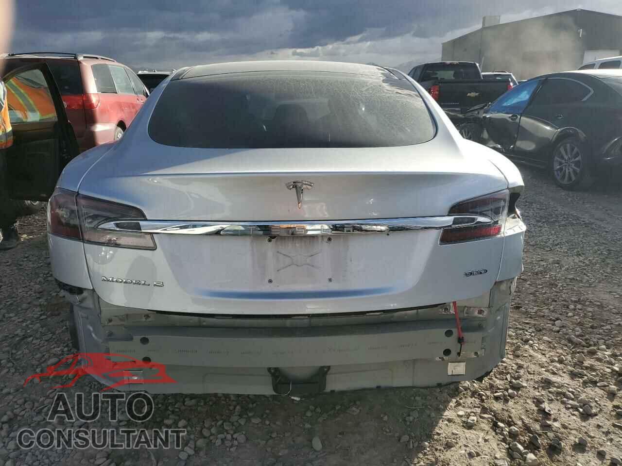 TESLA MODEL S 2017 - 5YJSA1E26HF183942