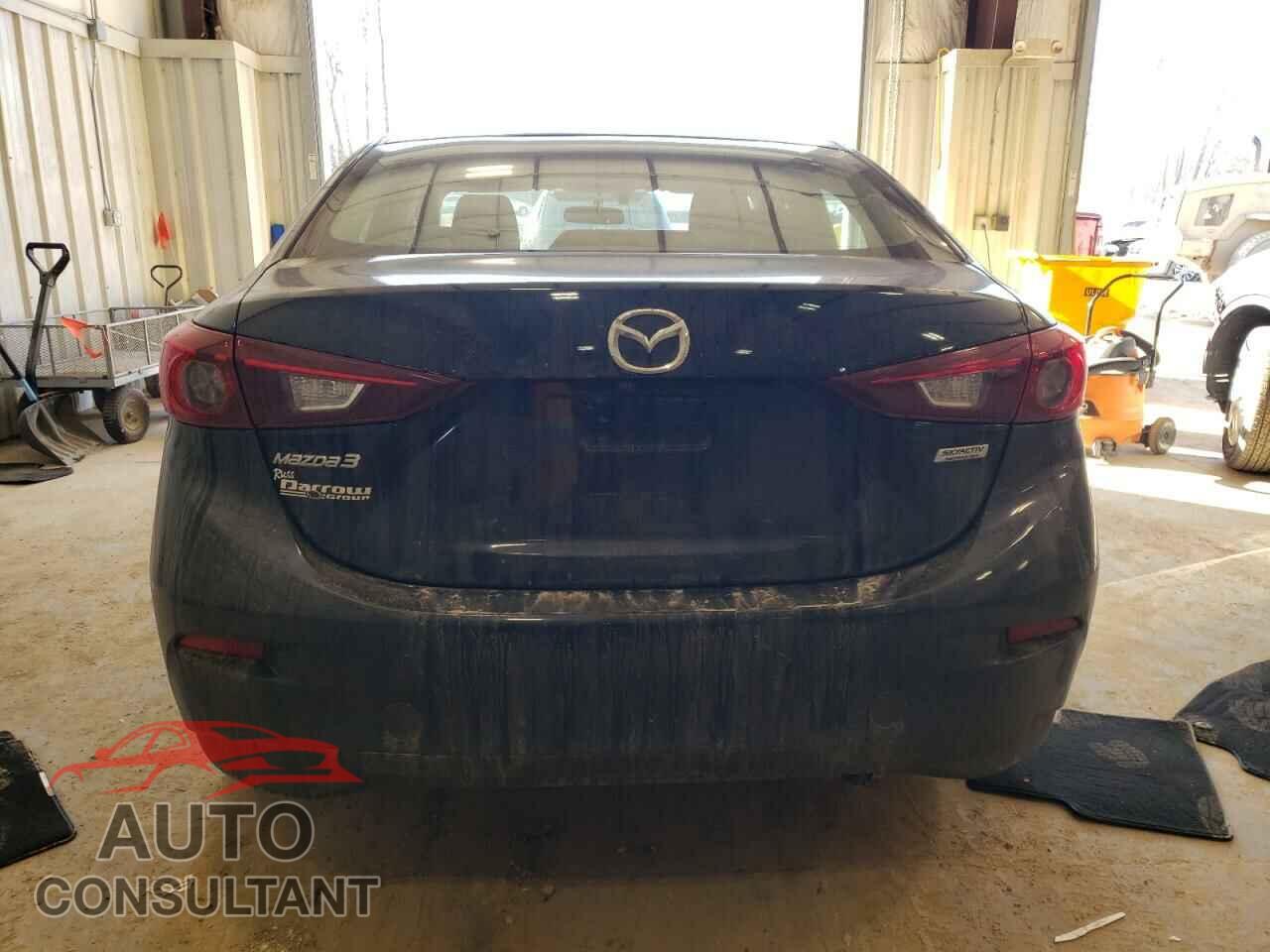 MAZDA 3 2017 - 3MZBN1U77HM136672