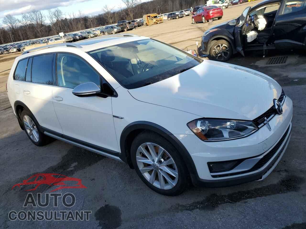VOLKSWAGEN GOLF 2017 - 3VWH17AU6HM515200