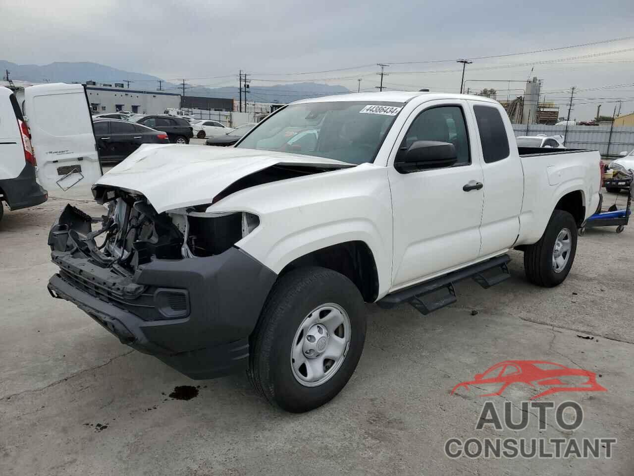 TOYOTA TACOMA 2022 - 3TYRX5GN5NT039693