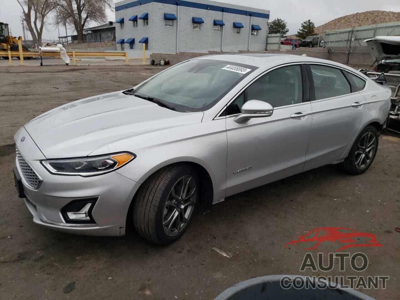 FORD FUSION 2019 - 3FA6P0RU3KR235660