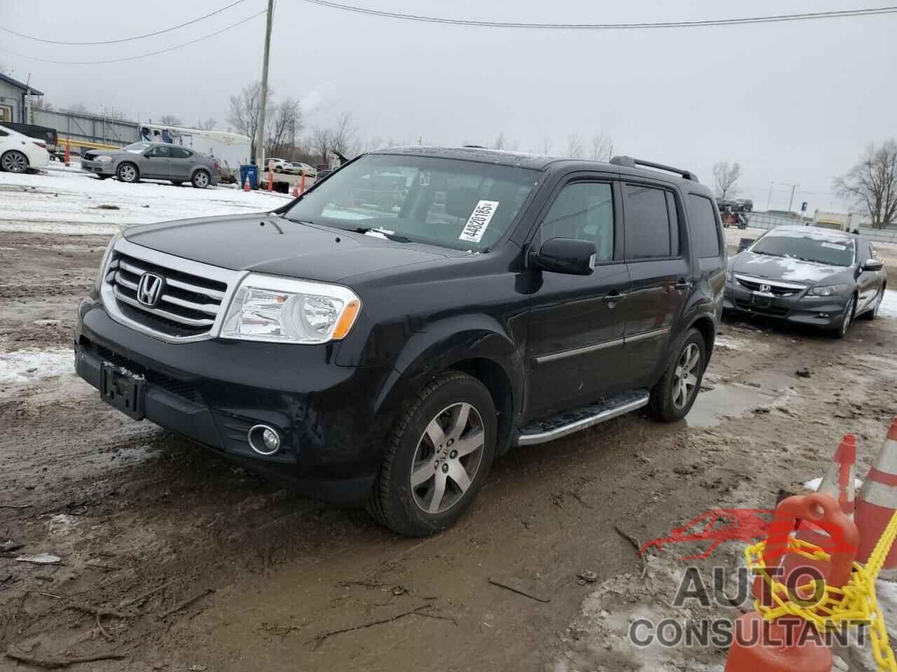 HONDA PILOT 2012 - 5FNYF4H9XCB061955