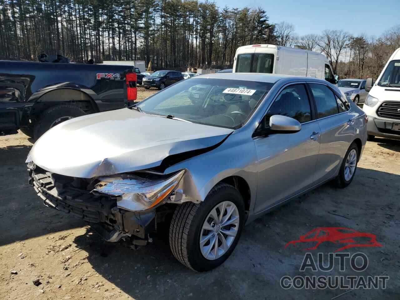 TOYOTA CAMRY 2016 - 4T4BF1FK7GR524997