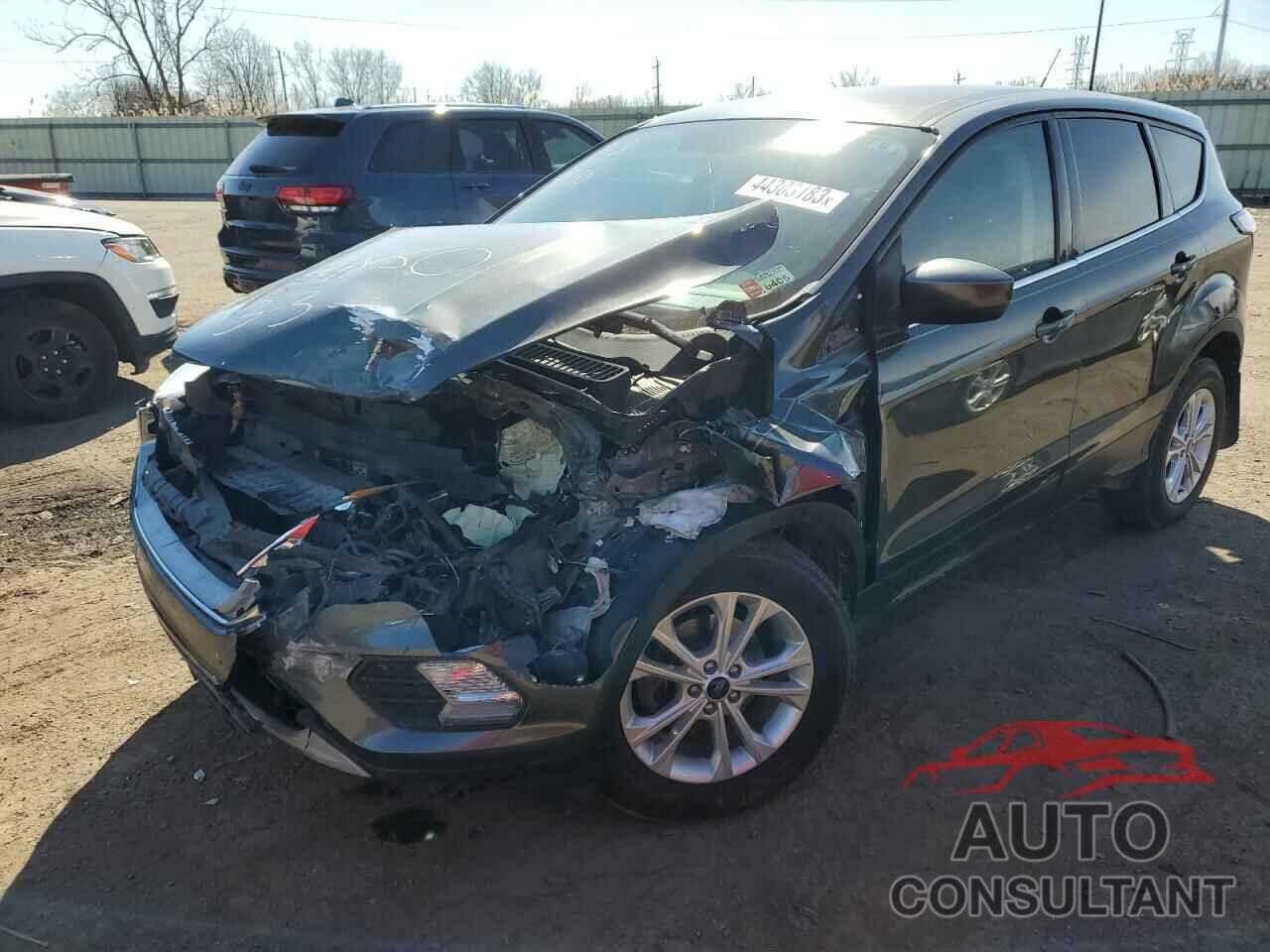 FORD ESCAPE 2017 - 1FMCU0GD9HUC94850