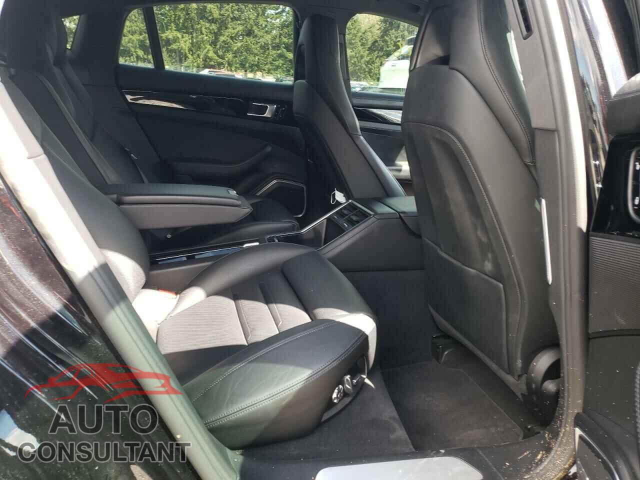 PORSCHE PANAMERA 2017 - WP0AA2A77HL100843