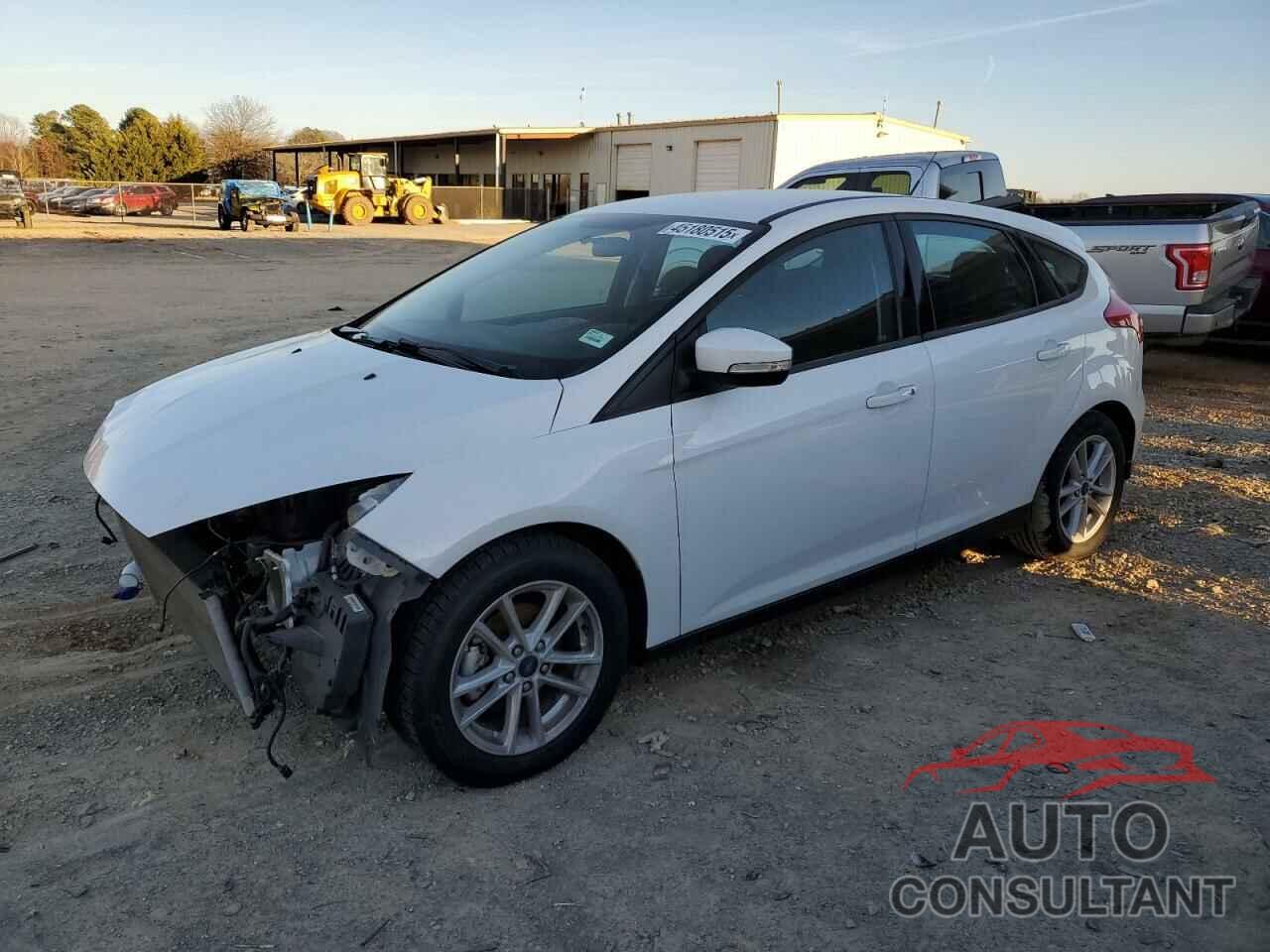 FORD FOCUS 2017 - 1FADP3K26HL281671