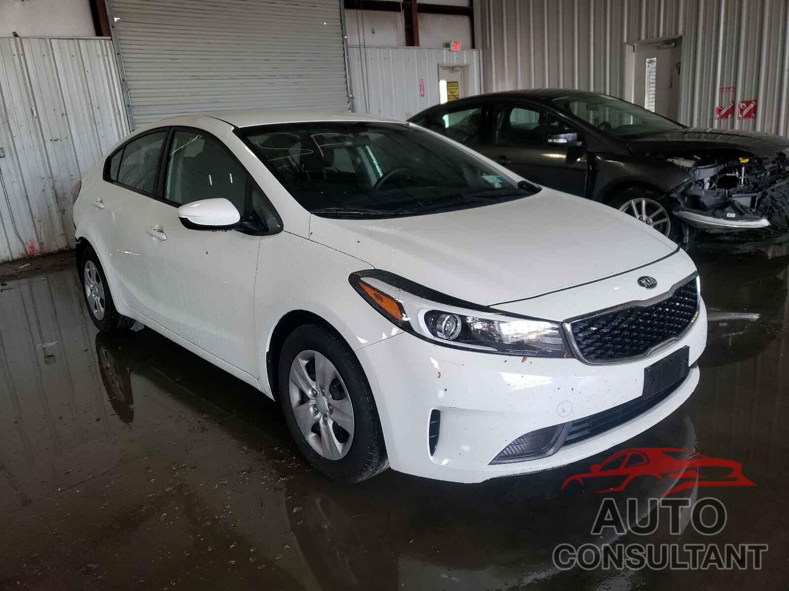 KIA FORTE 2018 - 3KPFK4A70JE231593