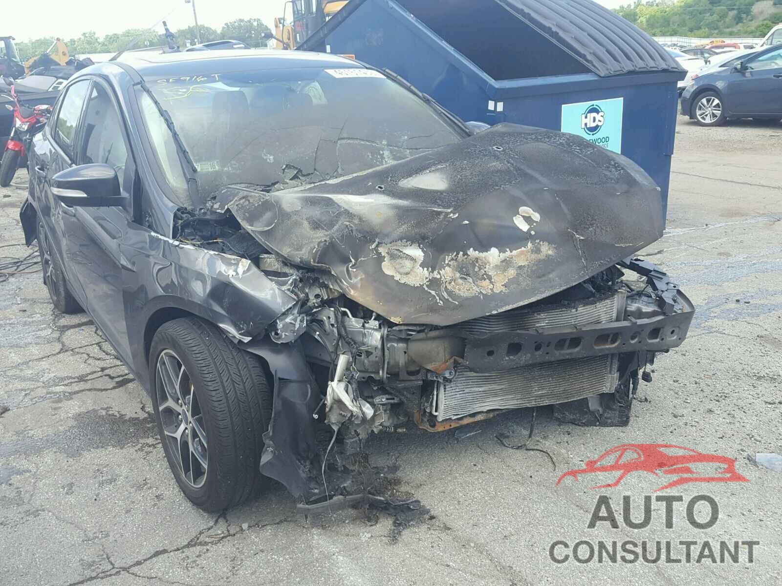 FORD FOCUS 2017 - 1FADP3H25HL289641