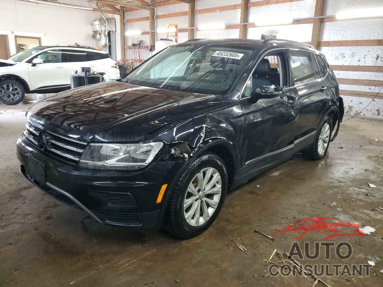 VOLKSWAGEN TIGUAN 2018 - 3VV2B7AX8JM142040