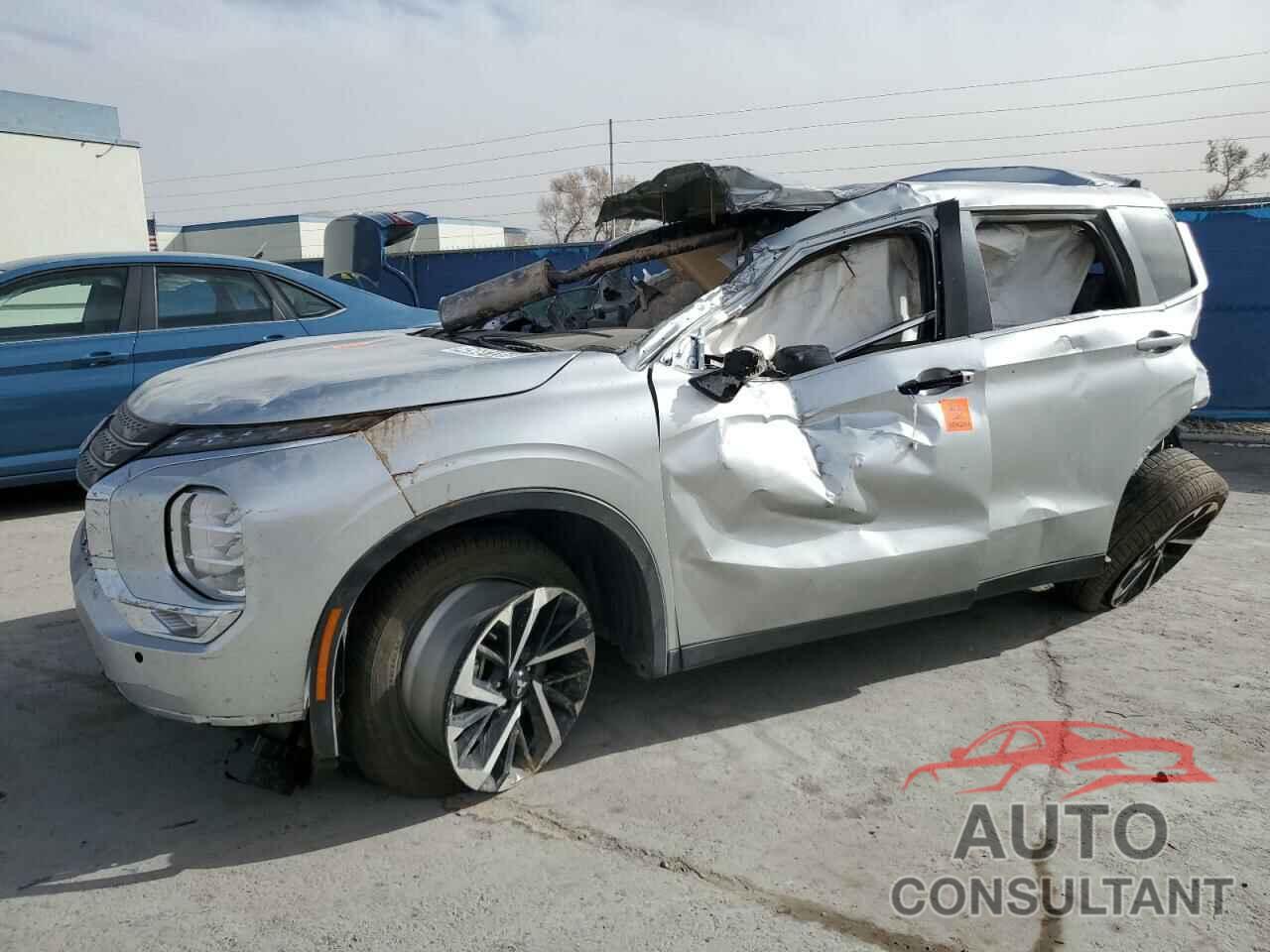 MITSUBISHI OUTLANDER 2024 - JA4J3VA81RZ085592