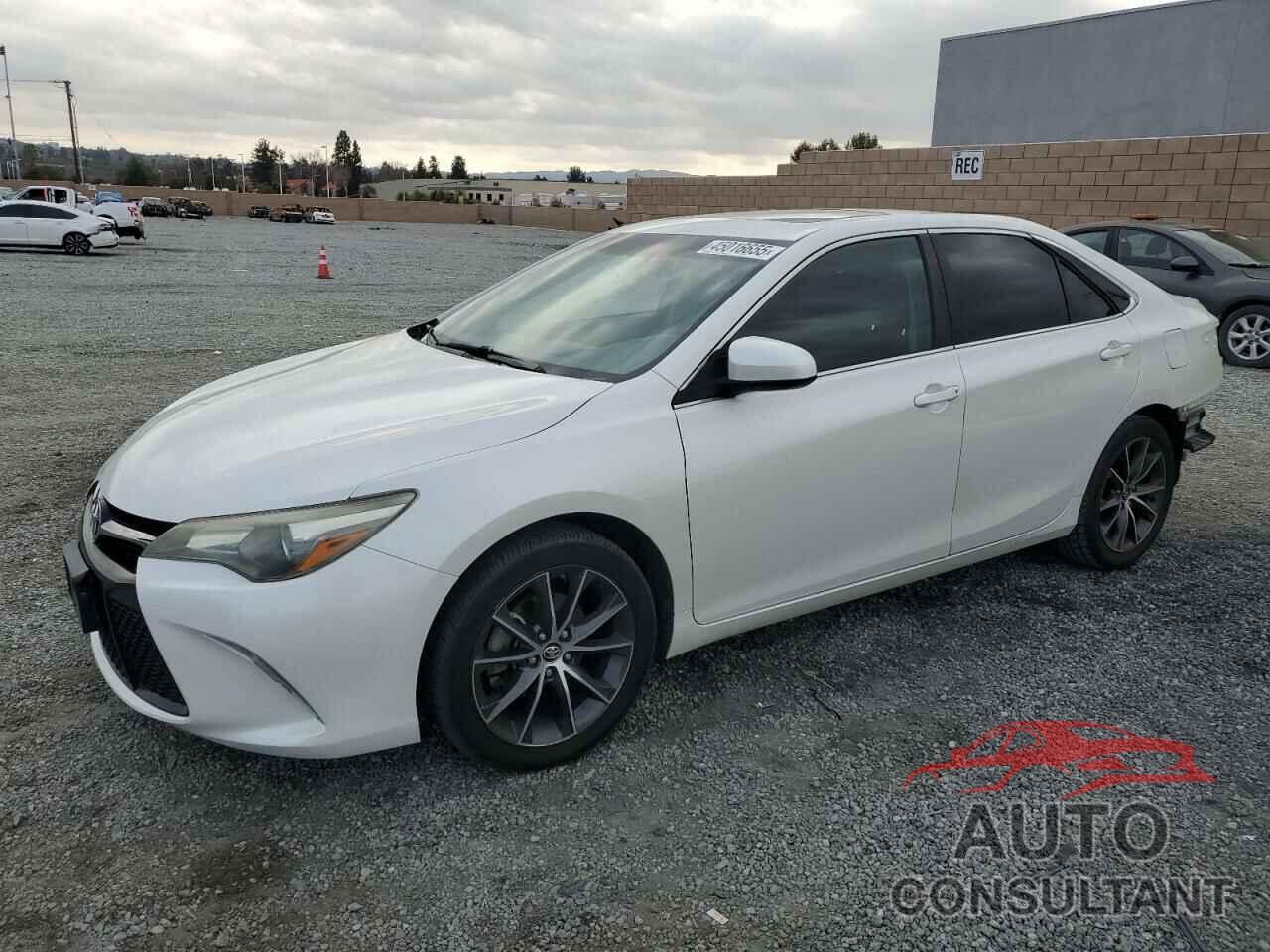 TOYOTA CAMRY 2015 - 4T1BF1FK7FU054754