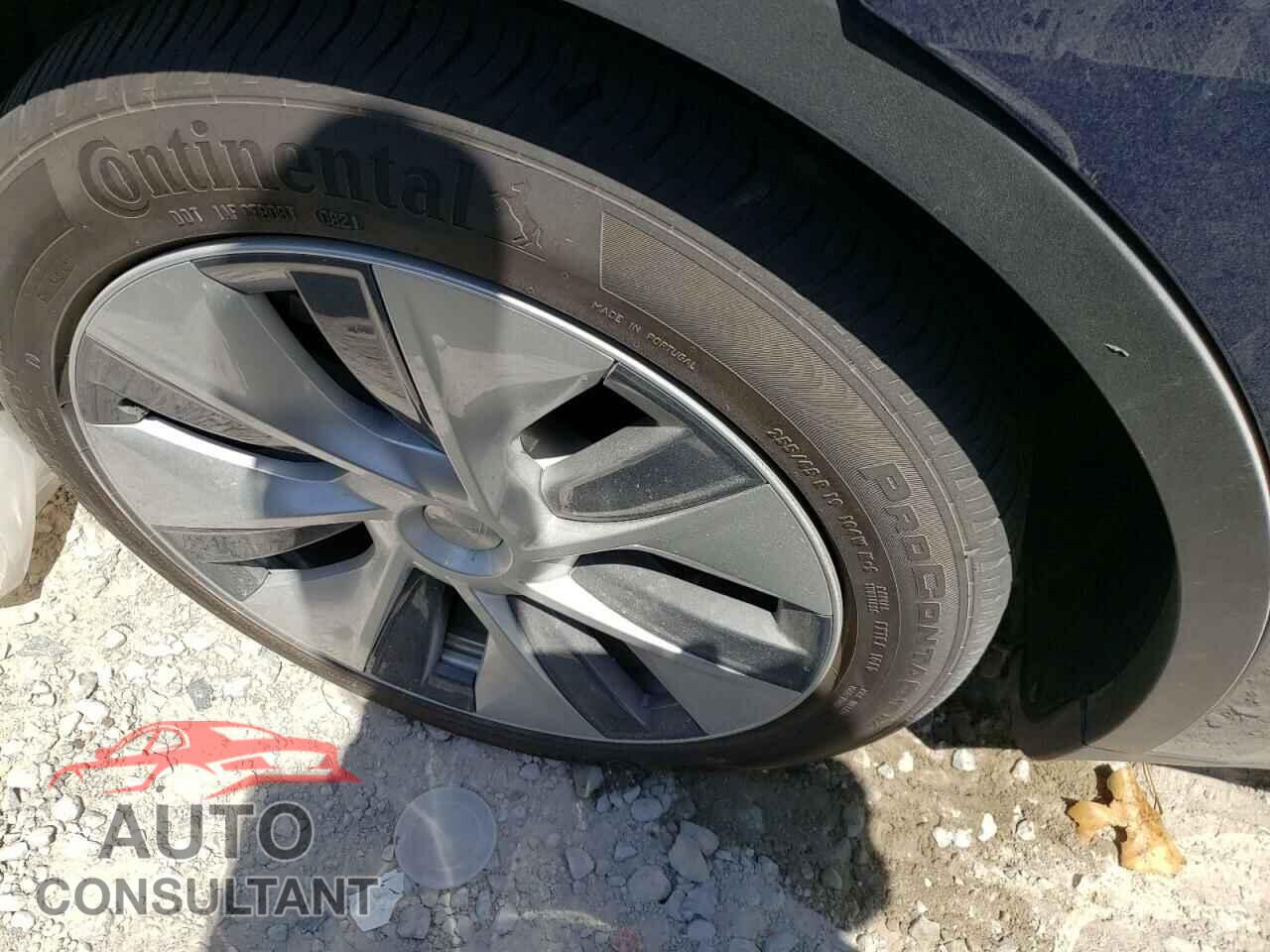 TESLA MODEL Y 2021 - 5YJYGAEE0MF207410