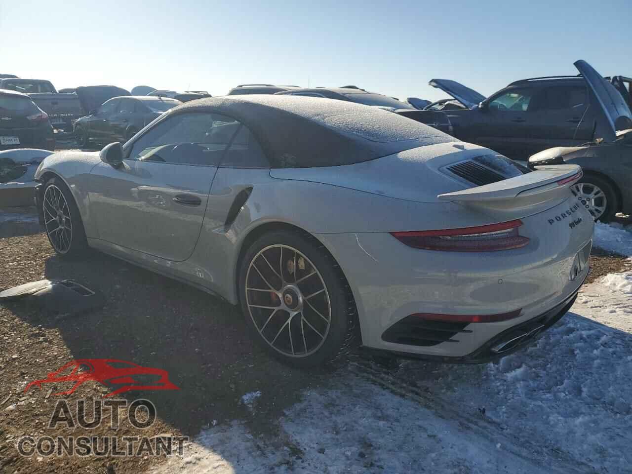 PORSCHE 911 2019 - WP0CD2A96KS144850