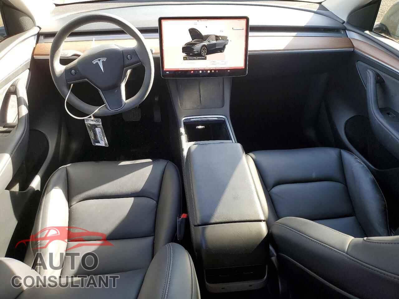 TESLA MODEL Y 2024 - 7SAYGDEDXRF166321