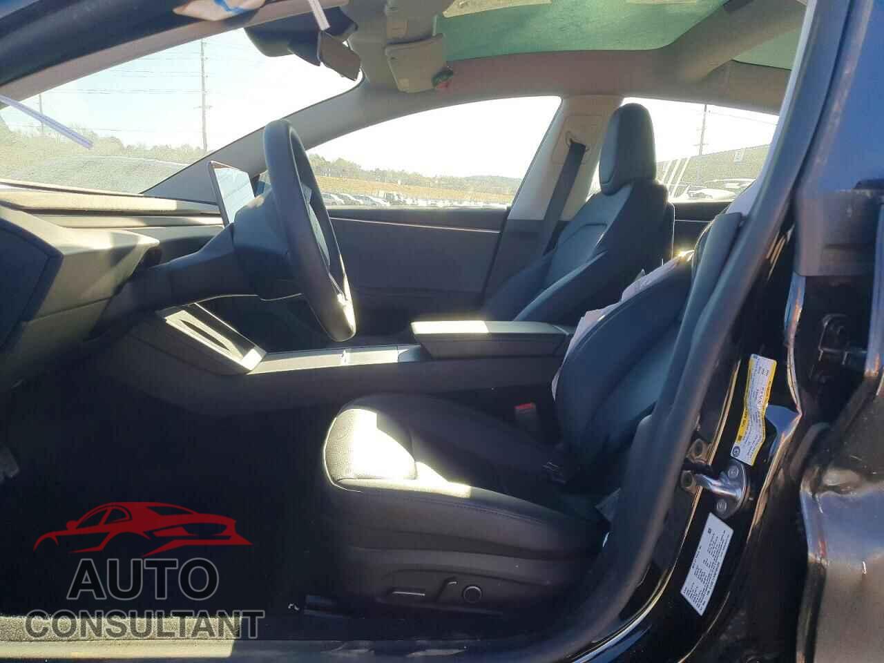 TESLA MODEL 3 2025 - 5YJ3E1EA9SF983366