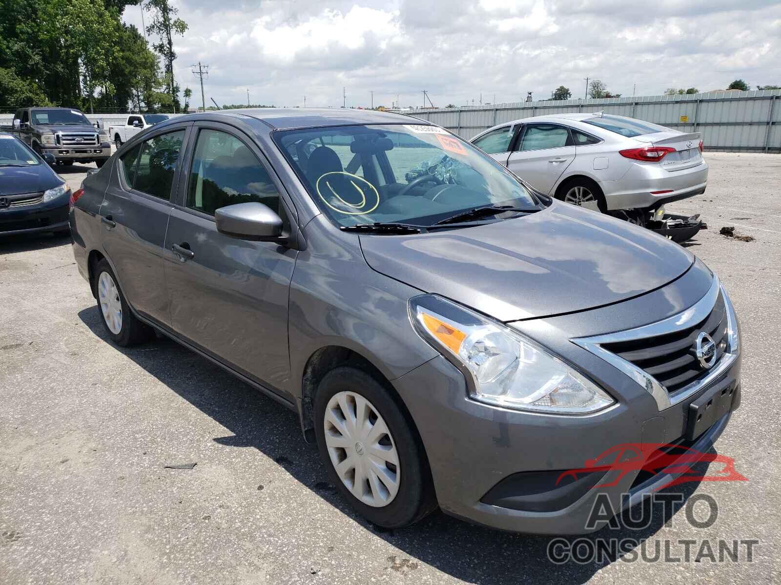 NISSAN VERSA 2017 - 3N1CN7AP6HL848520