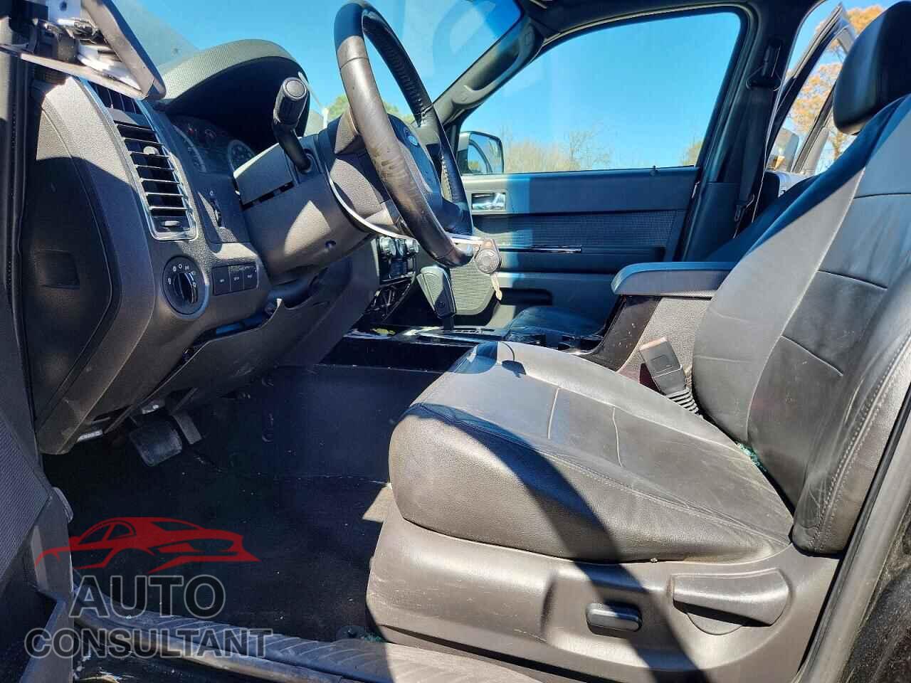 FORD ESCAPE 2011 - 1FMCU0E76BKA76252