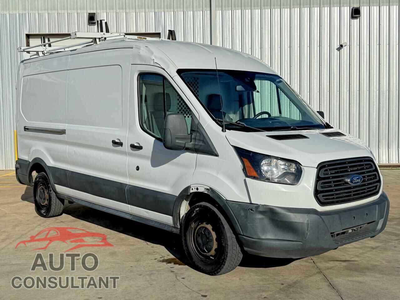FORD TRANSIT 2018 - 1FTYR2CMXJKB45040