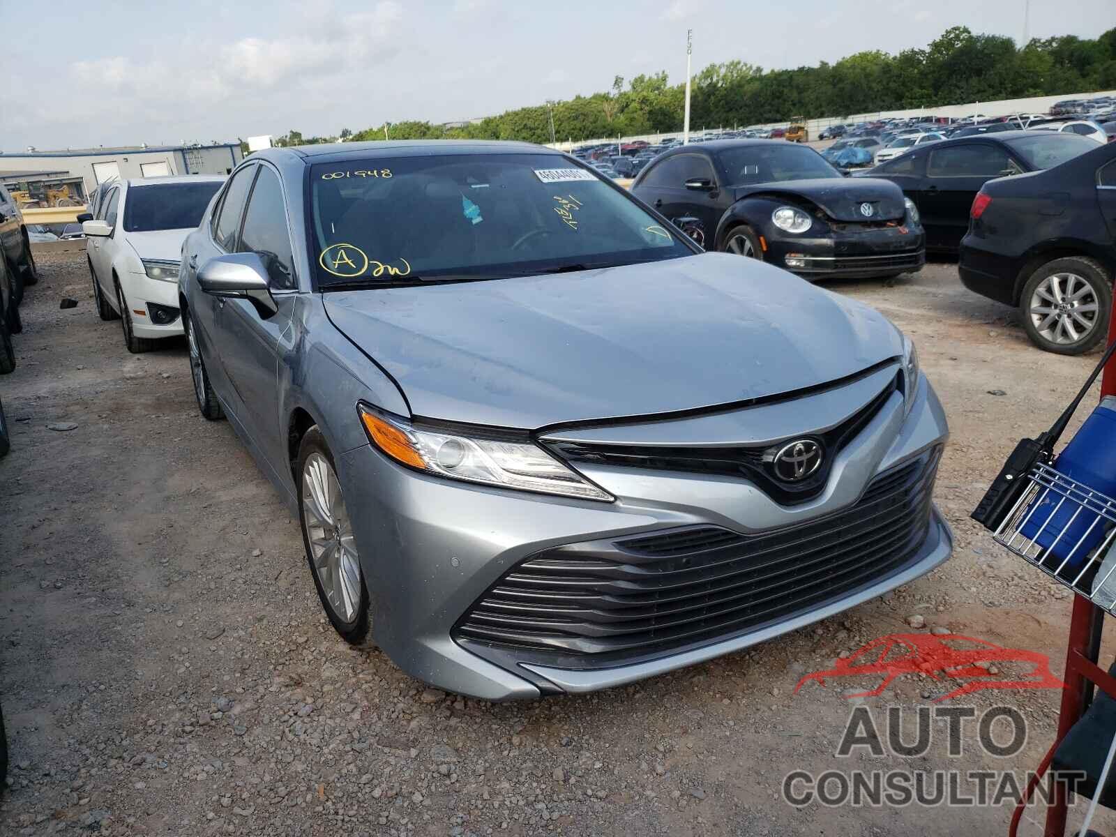TOYOTA CAMRY 2018 - 4T1BZ1HK1JU001948