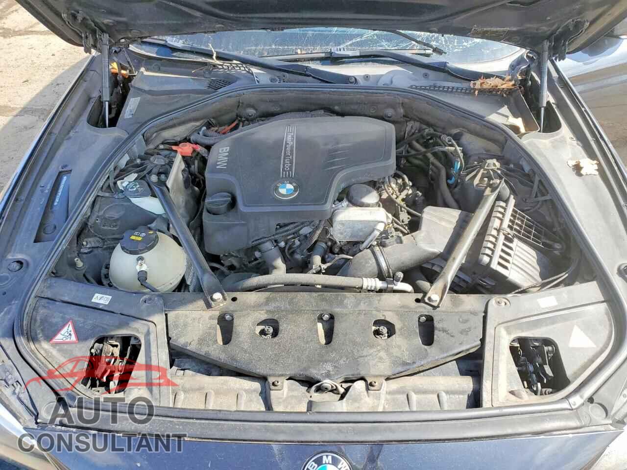 BMW 5 SERIES 2015 - WBA5A5C55FD524685