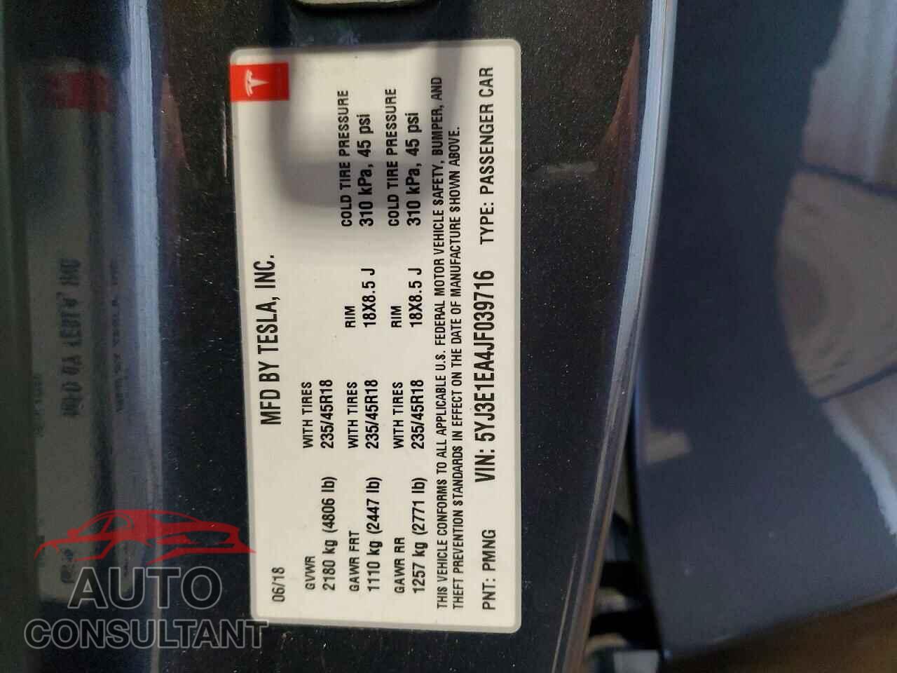 TESLA MODEL 3 2018 - 5YJ3E1EA4JF039716