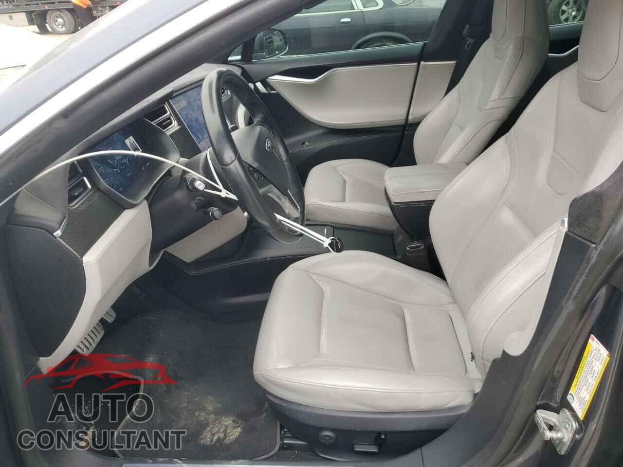 TESLA MODEL S 2016 - 5YJSA1E46GF143604
