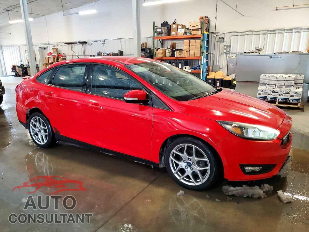 FORD FOCUS 2015 - 1FADP3F2XFL220668