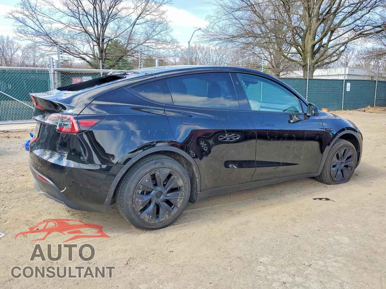 TESLA MODEL Y 2025 - 7SAYGDED3SA362930