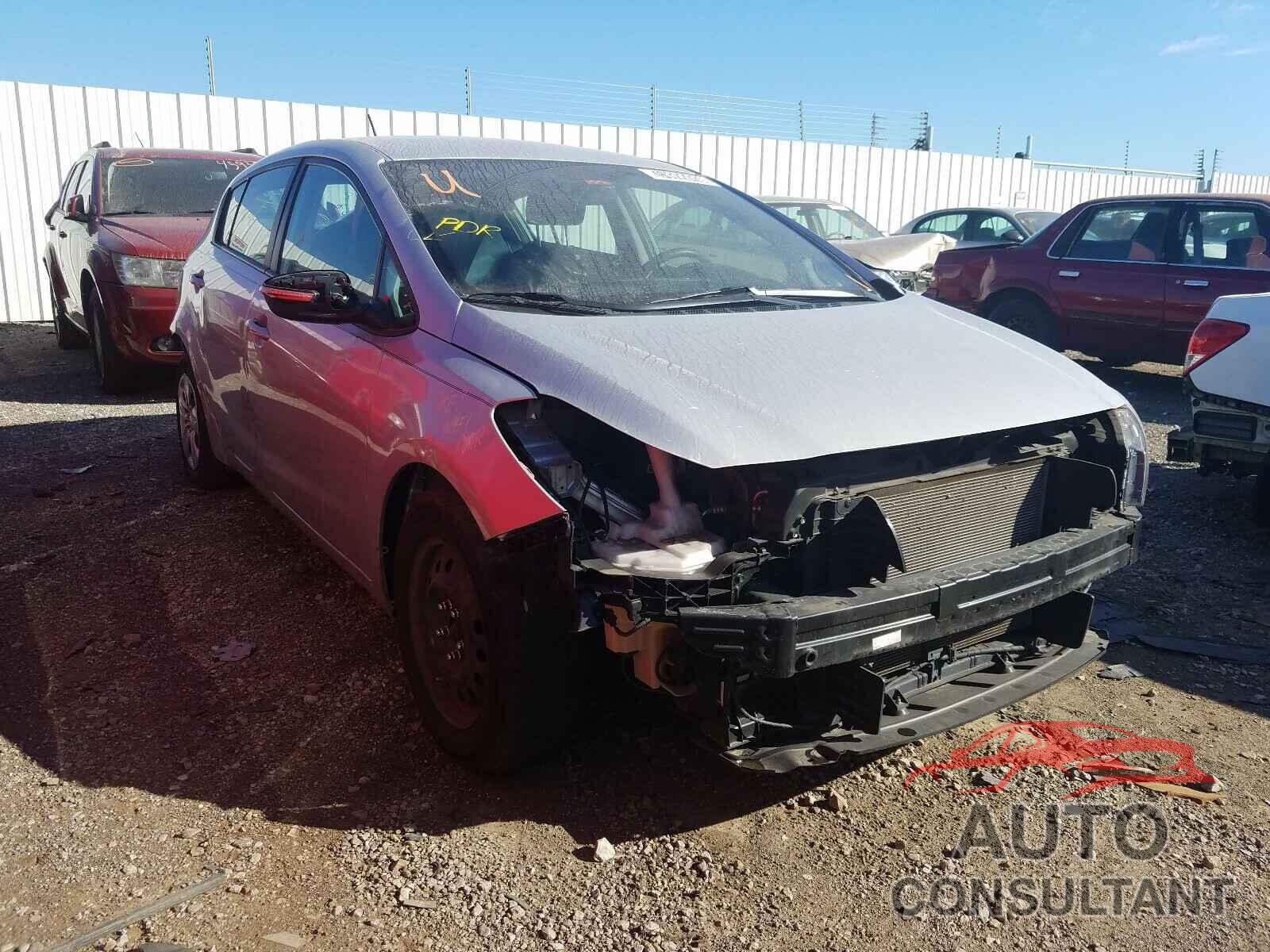 KIA FORTE 2017 - KNAFK5A87H5706349