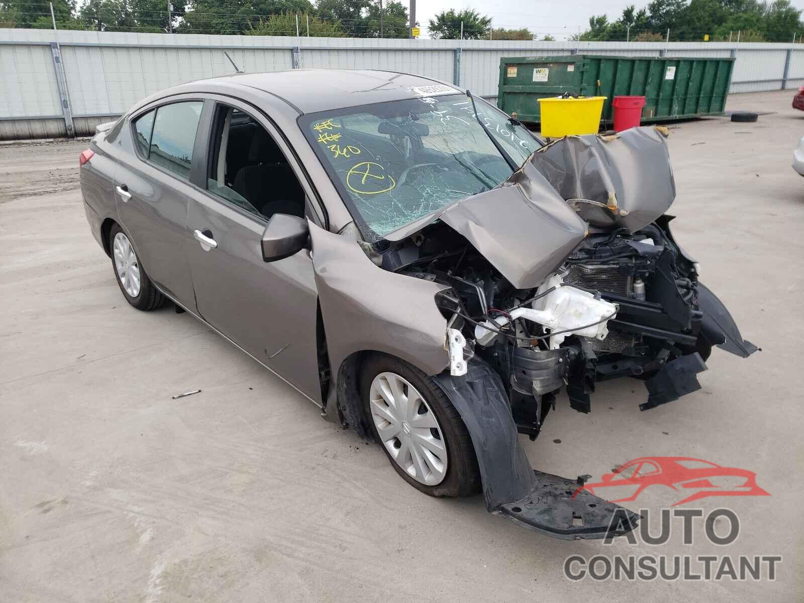 NISSAN VERSA 2017 - 3N1CN7AP0HK421176