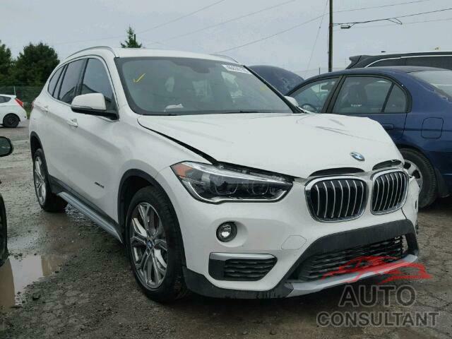 BMW X1 XDRIVE28I 2018 - WBXHT3C30J5F92642