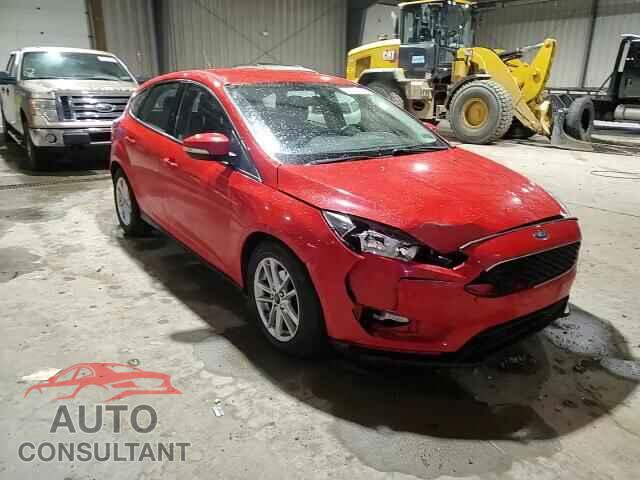 FORD FOCUS 2017 - 1FADP3K28HL203957