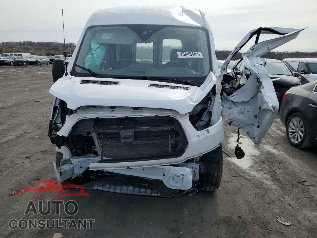 FORD TRANSIT 2019 - 1FTYR2CM4KKB64829