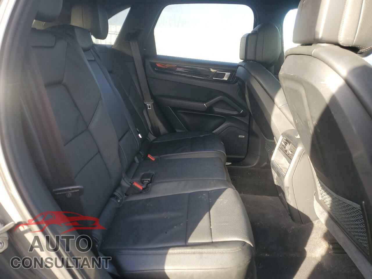 PORSCHE CAYENNE 2020 - WP1AA2AYXLDA05946