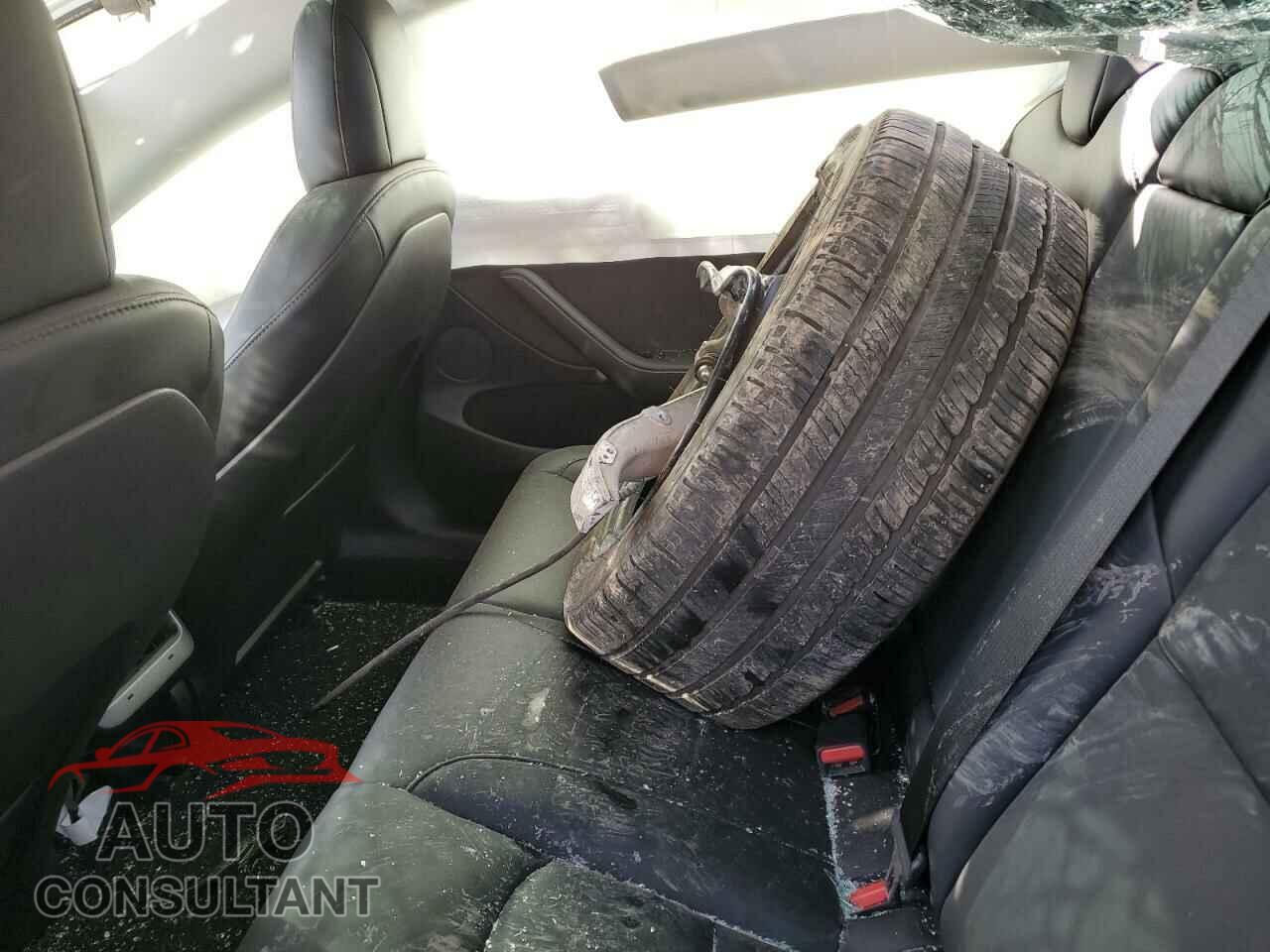 TESLA MODEL 3 2023 - 5YJ3E1EA4PF447626