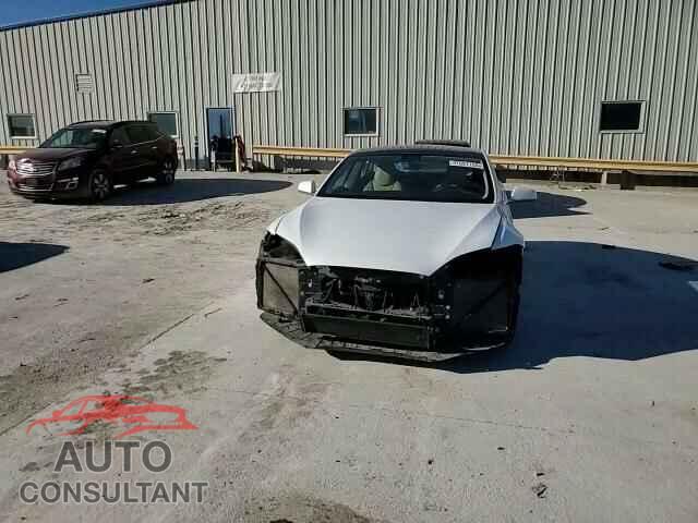 TESLA MODEL S 2017 - 5YJSA1E13HF181234