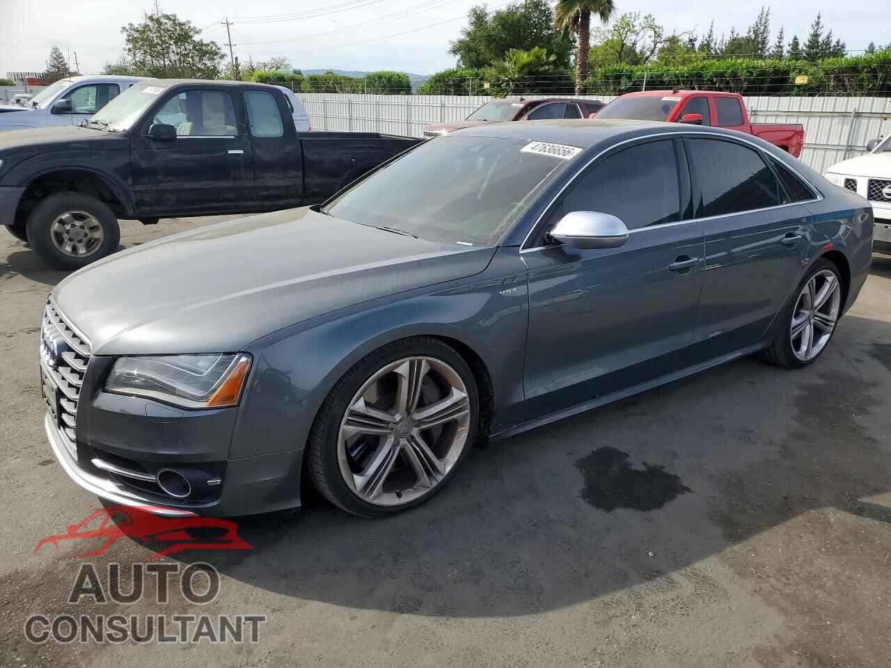 AUDI S8 2013 - WAUD2AFD0DN027409