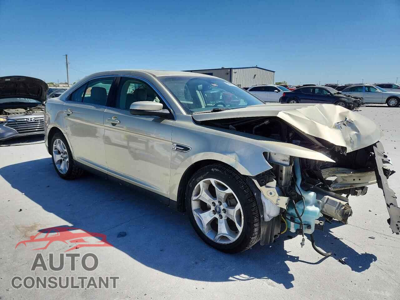 FORD TAURUS 2010 - 1FAHP2HWXAG132605
