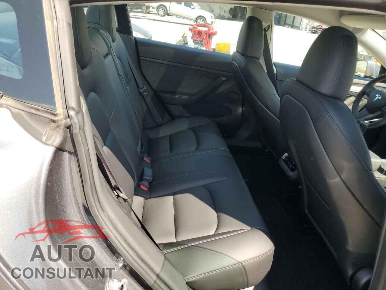 TESLA MODEL 3 2023 - 5YJ3E1EA0PF602432