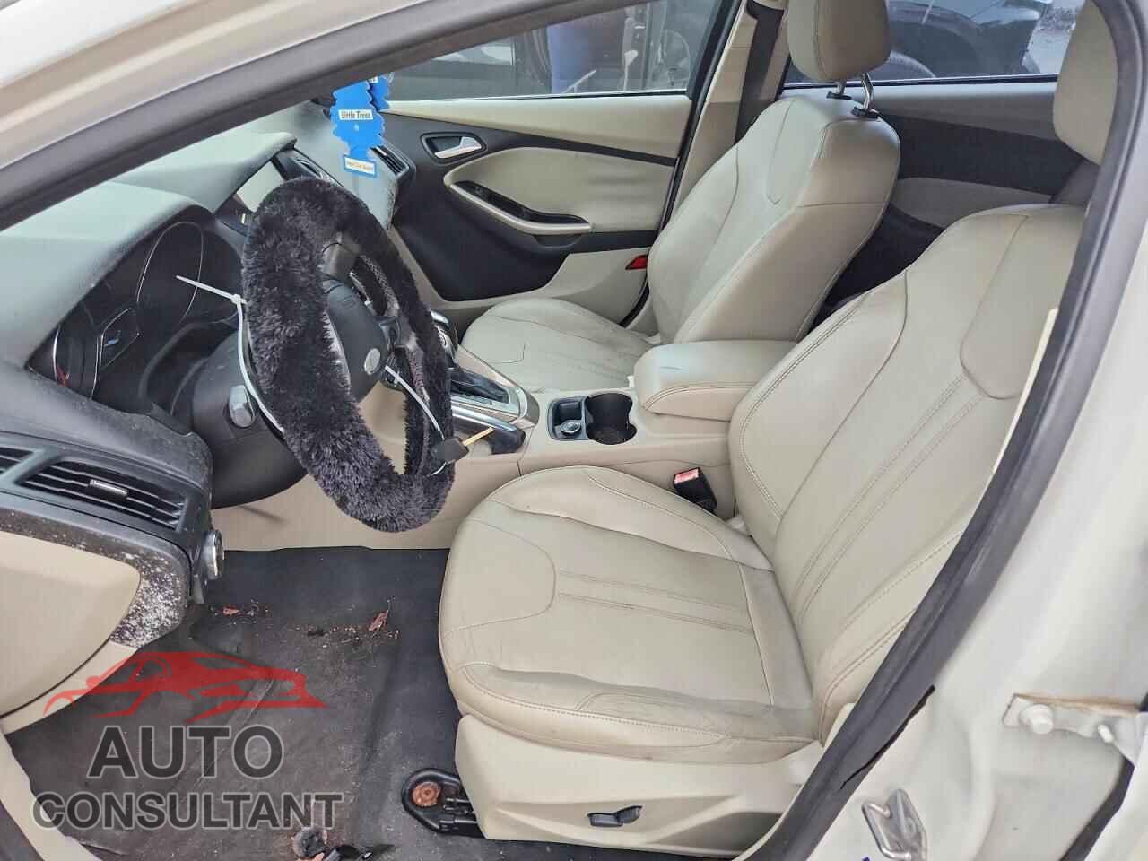 FORD FOCUS 2012 - 1FAHP3H2XCL391558